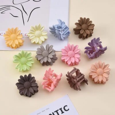 Mini Matte Daisy Candy Color Hair Claw Clips (1 Pc)